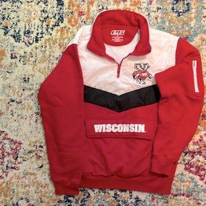 1/4 zip UW pullover  size M- Perfect for Big Ten Championship and March Madness?